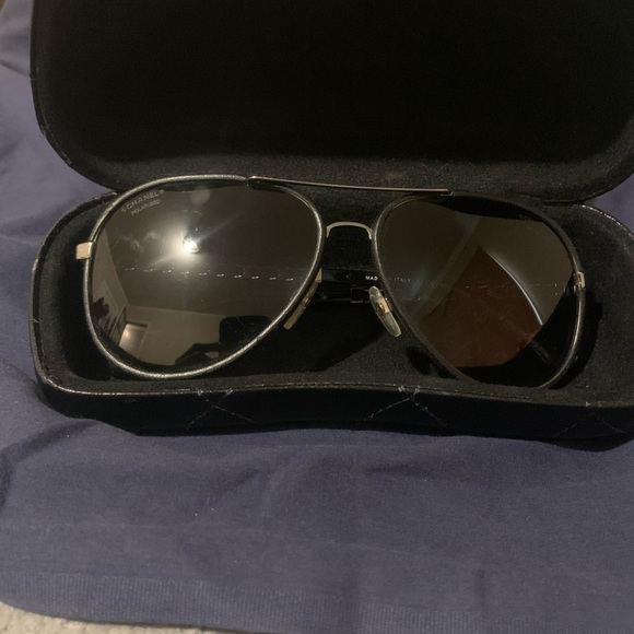 Chanel aviators - Picture 1 of 6